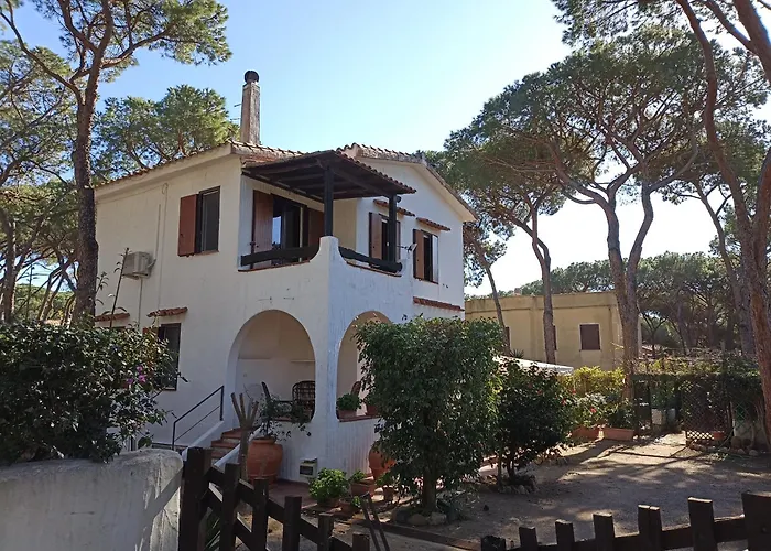 Vila Giulia 3 Levels Santa Margherita di Pula