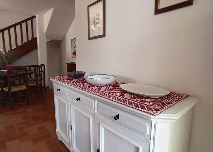 Giulia 3 Levels Санта-Маргерита-ди-Пула